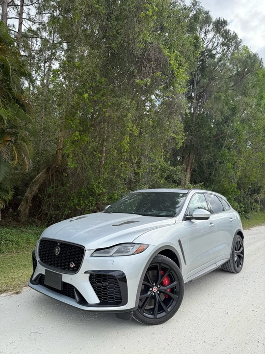 2021 Jaguar F-Pace SVR - Image 20 of 21