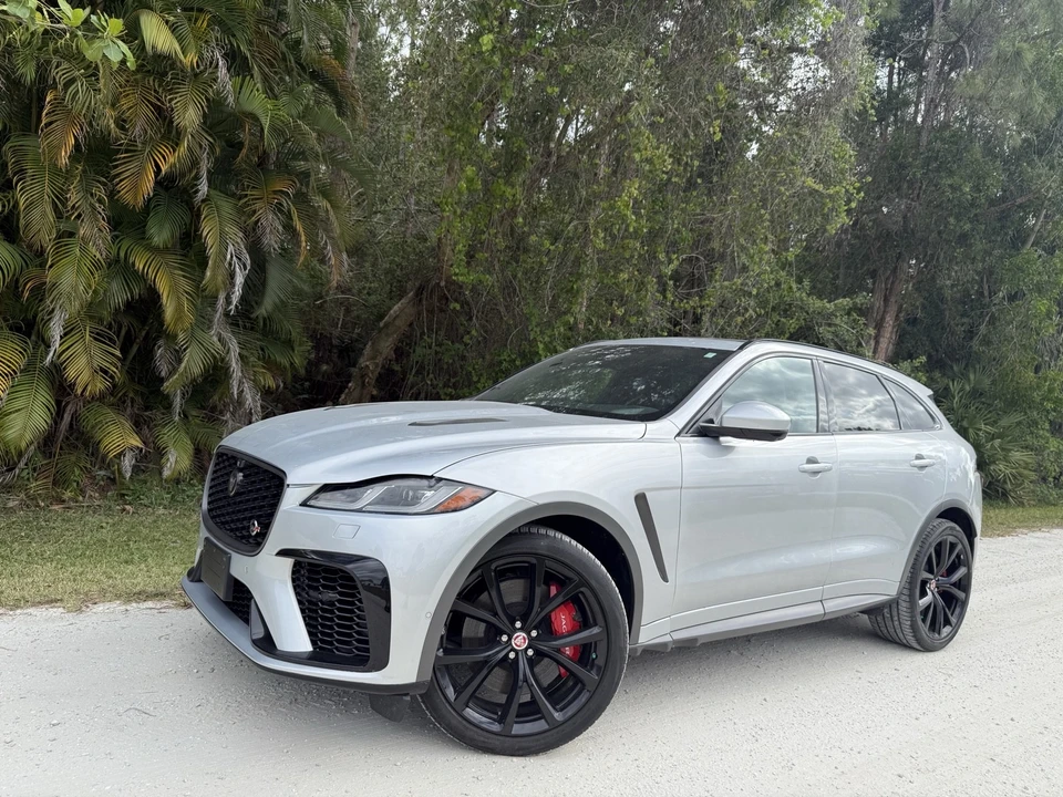 2021 Jaguar F-Pace SVR - Image 18 of 21