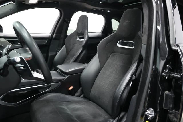 2021 Jaguar F-Pace SVR - Image 17 of 21