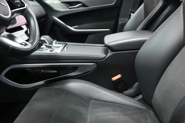 2021 Jaguar F-Pace SVR - Image 20 of 21