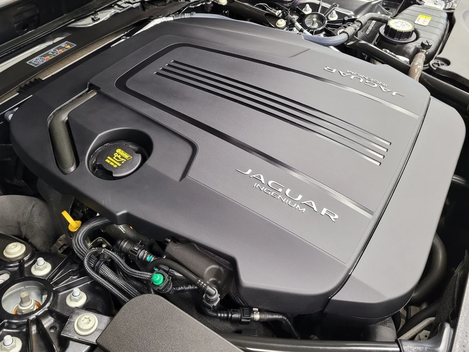 2021 Jaguar F-Type 2nd Gen - Image 3 of 12