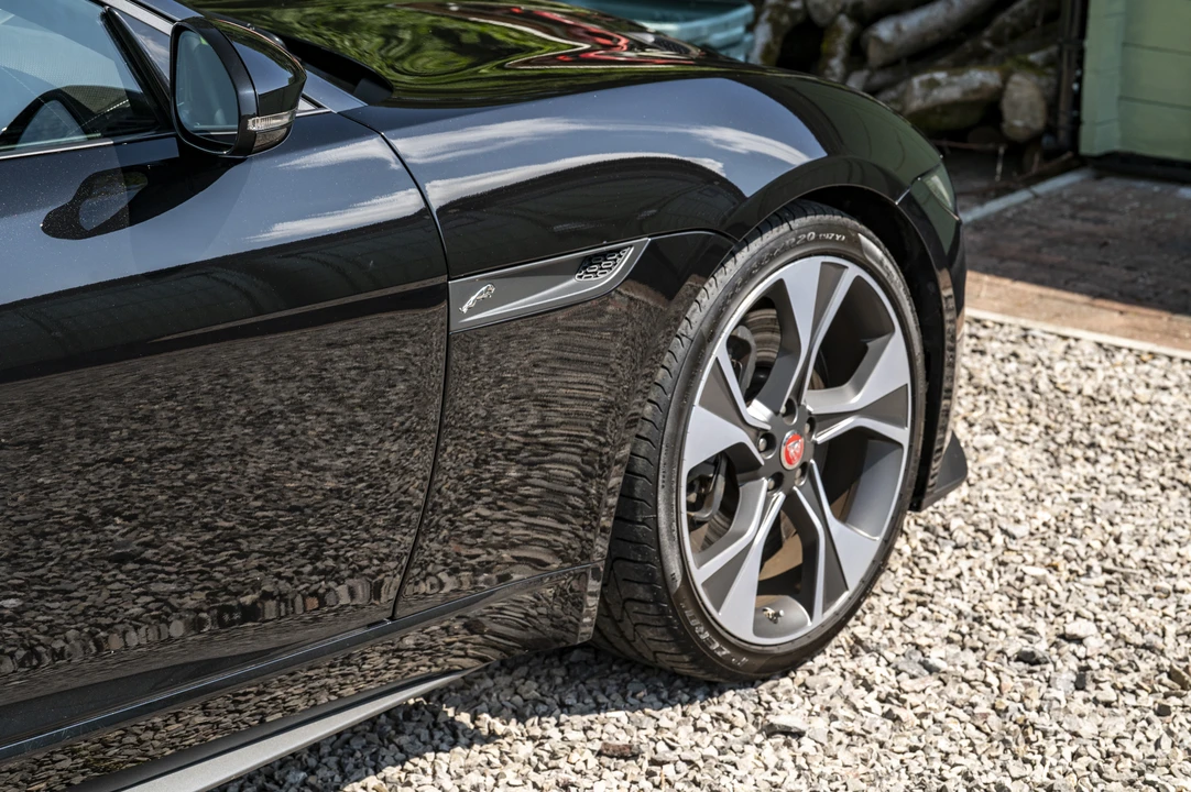 2021 Jaguar F-Type 2nd Gen - Image 27 of 31