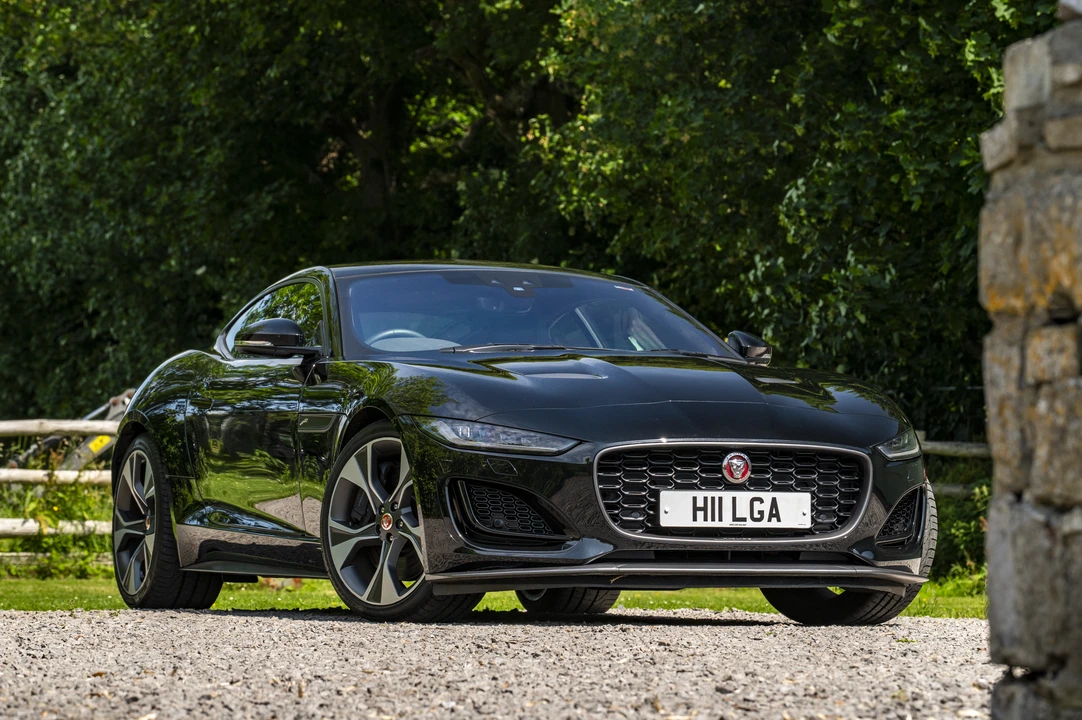 2021 Jaguar F-Type 2nd Gen - Image 17 of 31