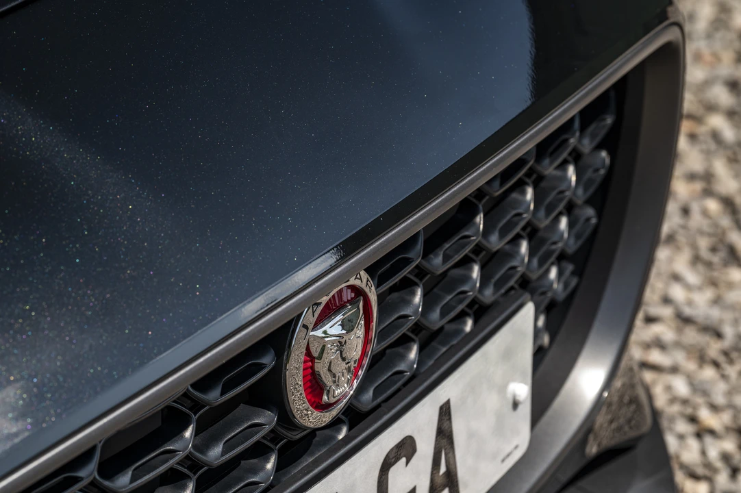 2021 Jaguar F-Type 2nd Gen - Image 19 of 31