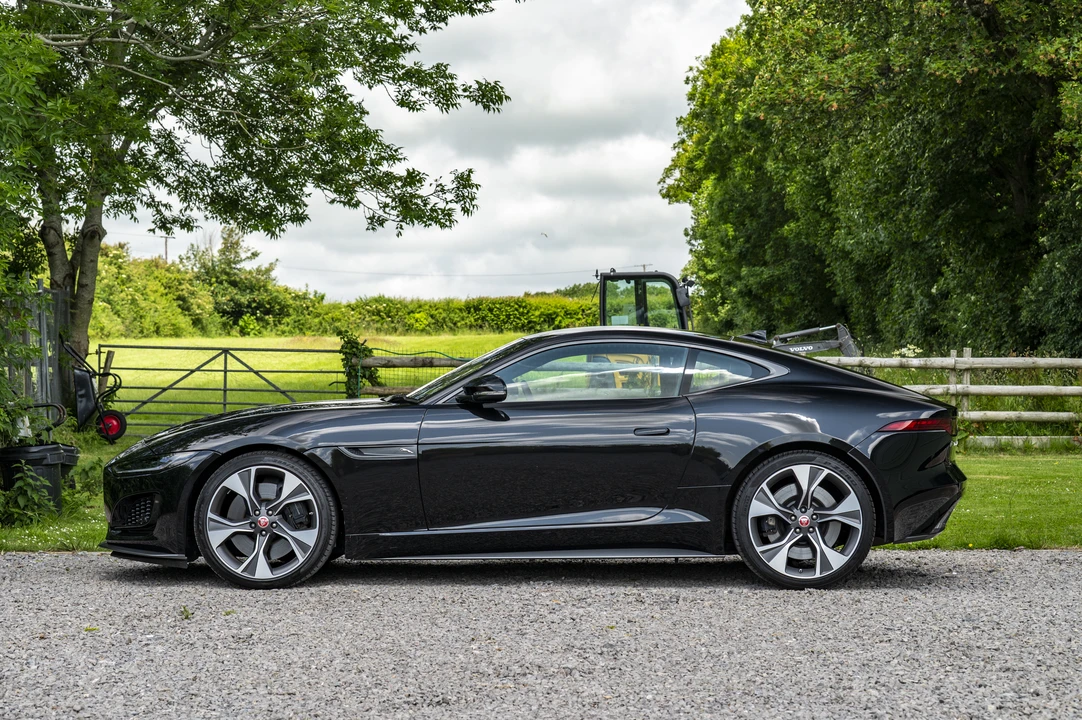 2021 Jaguar F-Type 2nd Gen - Image 4 of 31