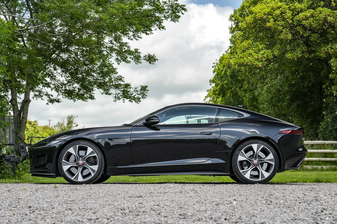 2021 Jaguar F-Type 2nd Gen - Image 12 of 31