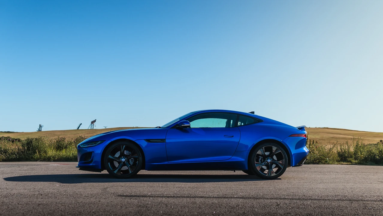 2021 Jaguar F-Type 2nd Gen - Image 4 of 31