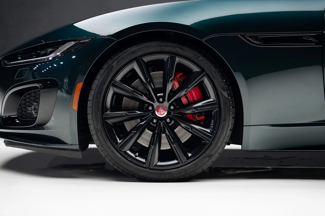2021 Jaguar F-Type R 2nd Gen - Image 23 of 31
