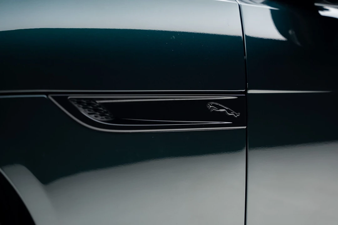 2021 Jaguar F-Type R 2nd Gen - Image 27 of 31