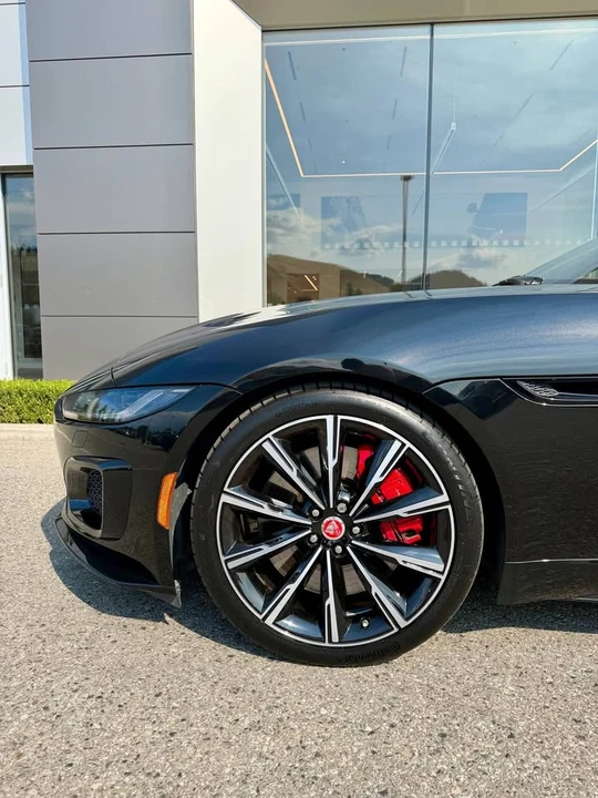 2021 Jaguar F-Type R 2nd Gen - Image 9 of 12