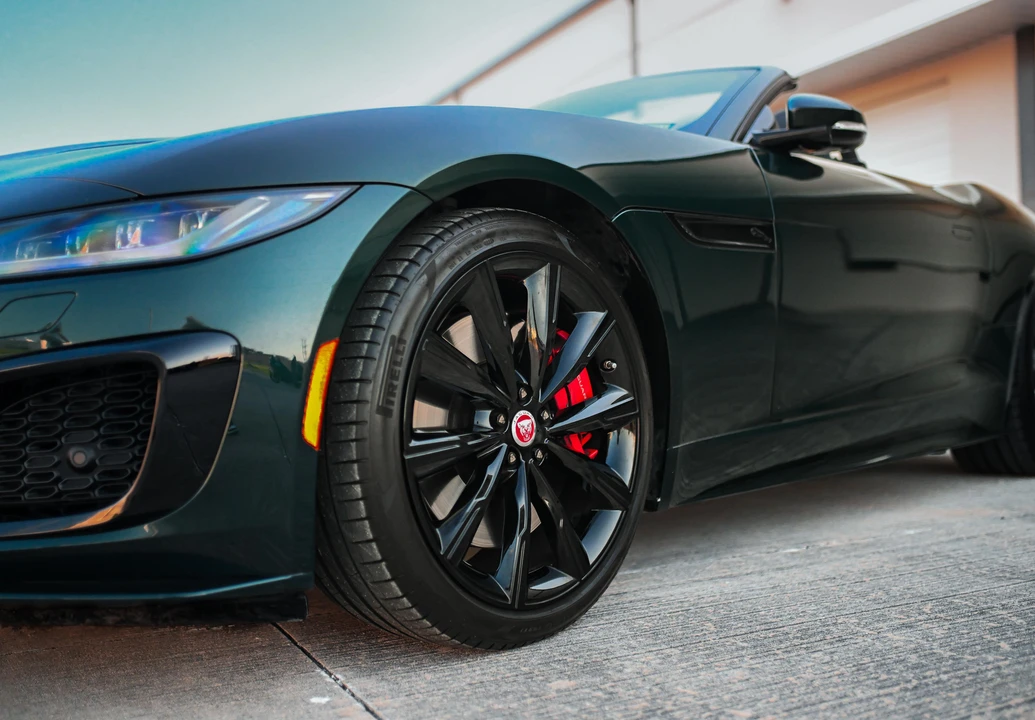 2021 Jaguar F-Type R 2nd Gen - Image 22 of 31