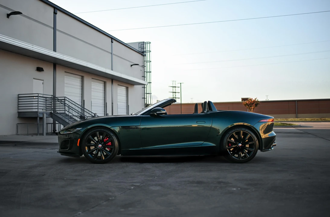 2021 Jaguar F-Type R 2nd Gen - Image 8 of 31