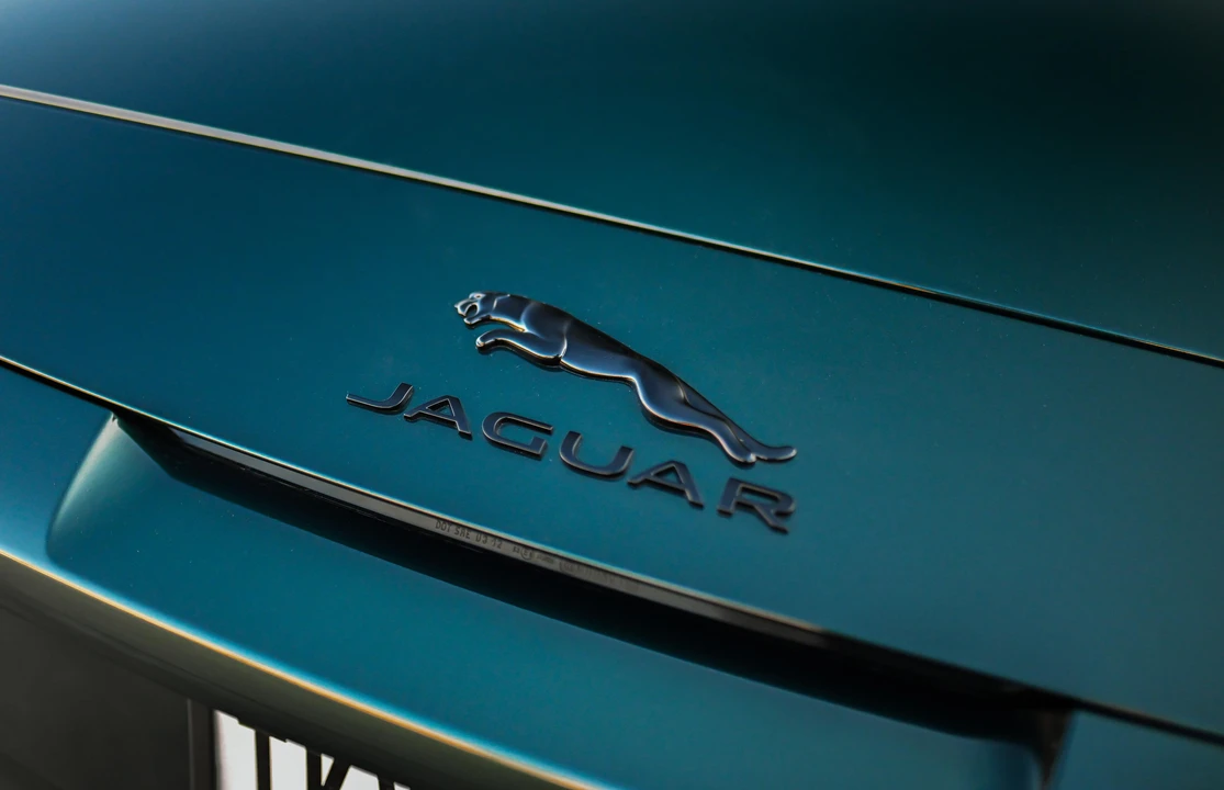 2021 Jaguar F-Type R 2nd Gen - Image 28 of 31