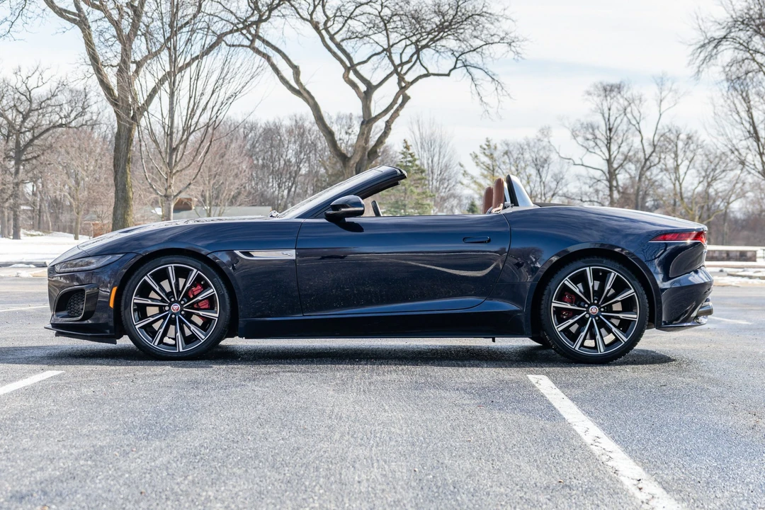 2021 Jaguar F-Type R 2nd Gen - Image 9 of 31