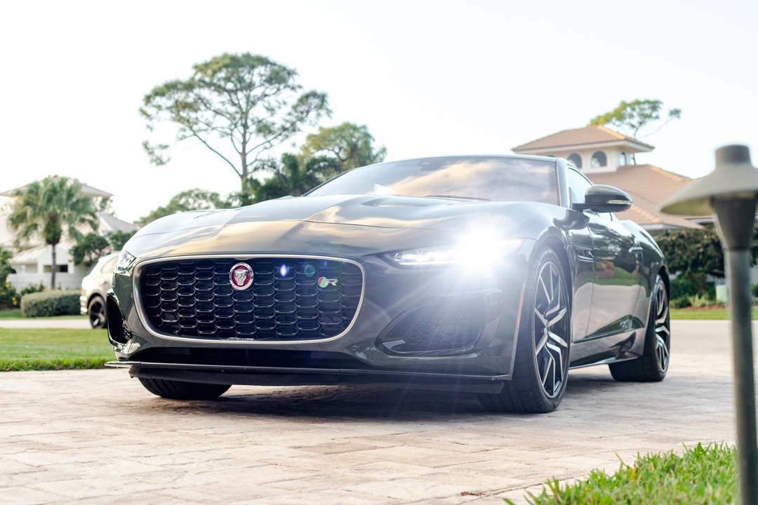 2021 Jaguar F-Type R 2nd Gen - Image 4 of 31