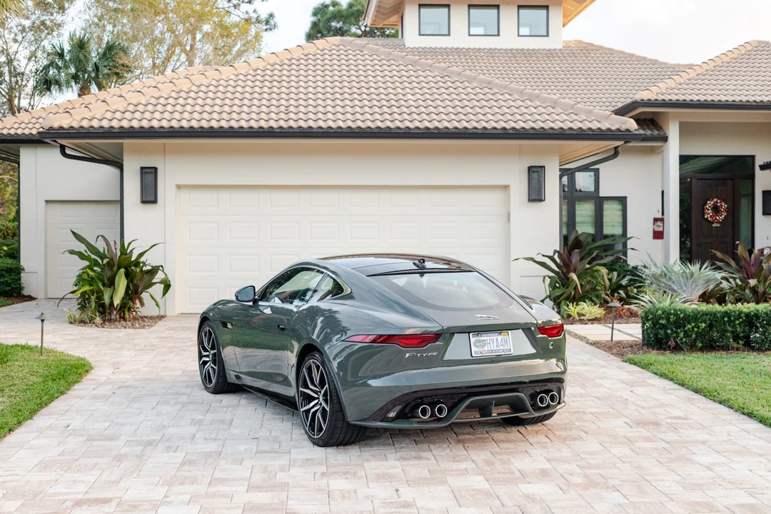 2021 Jaguar F-Type R 2nd Gen - Image 14 of 31