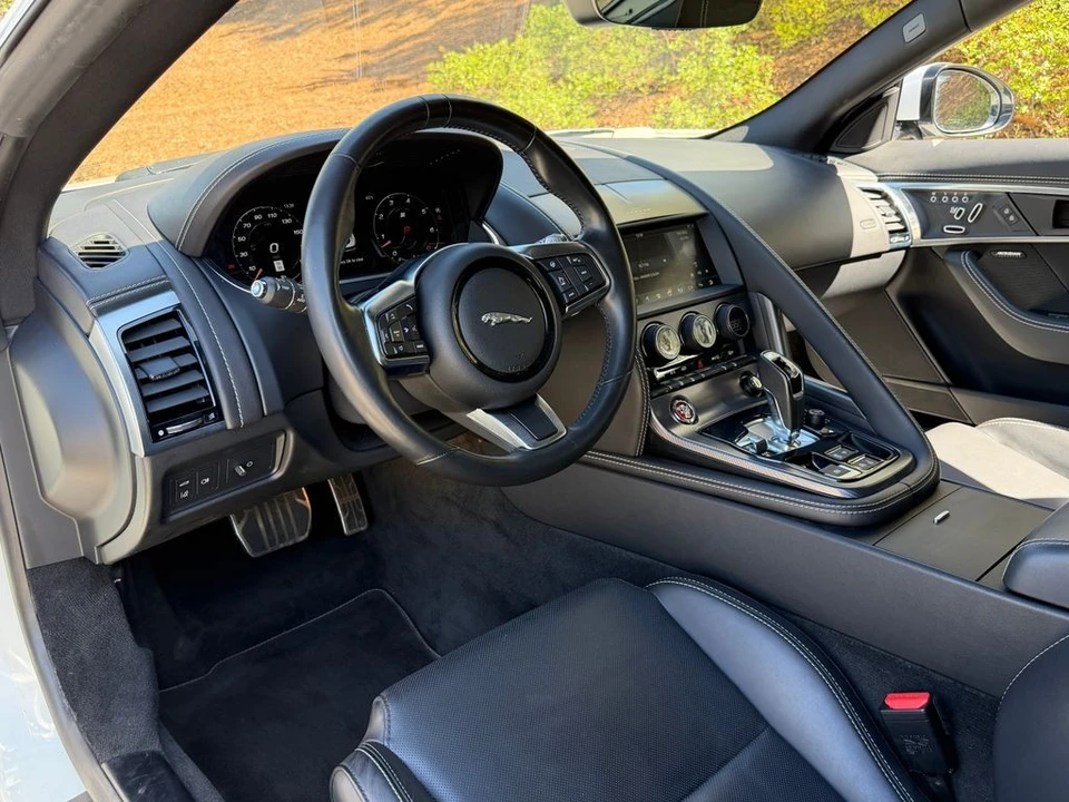 2021 Jaguar F-Type 2nd Gen - Image 17 of 31