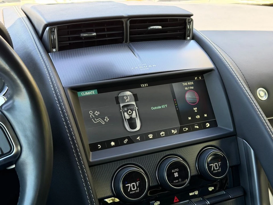 2021 Jaguar F-Type 2nd Gen - Image 24 of 31