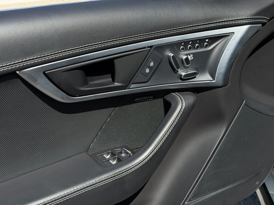 2021 Jaguar F-Type 2nd Gen - Image 16 of 31