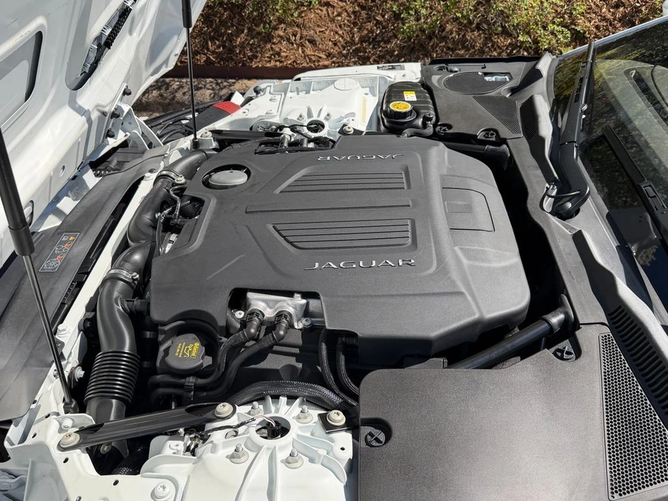 2021 Jaguar F-Type 2nd Gen - Image 12 of 31