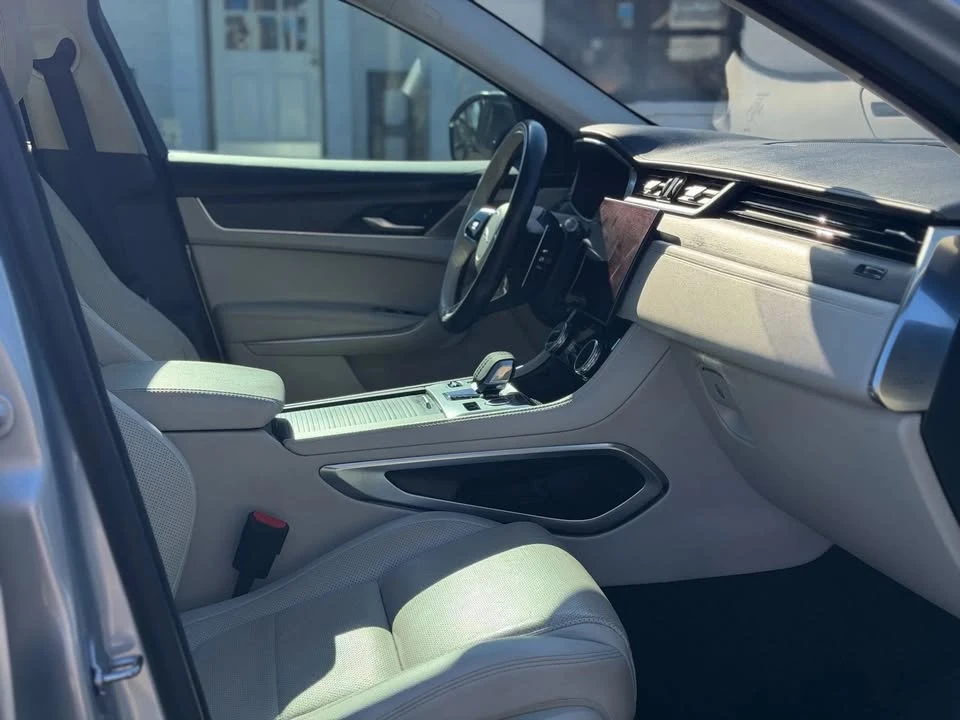 2021 Jaguar F-Pace - Image 12 of 20