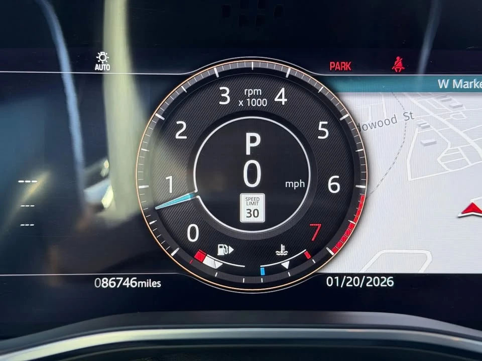 2021 Jaguar F-Pace - Image 15 of 20