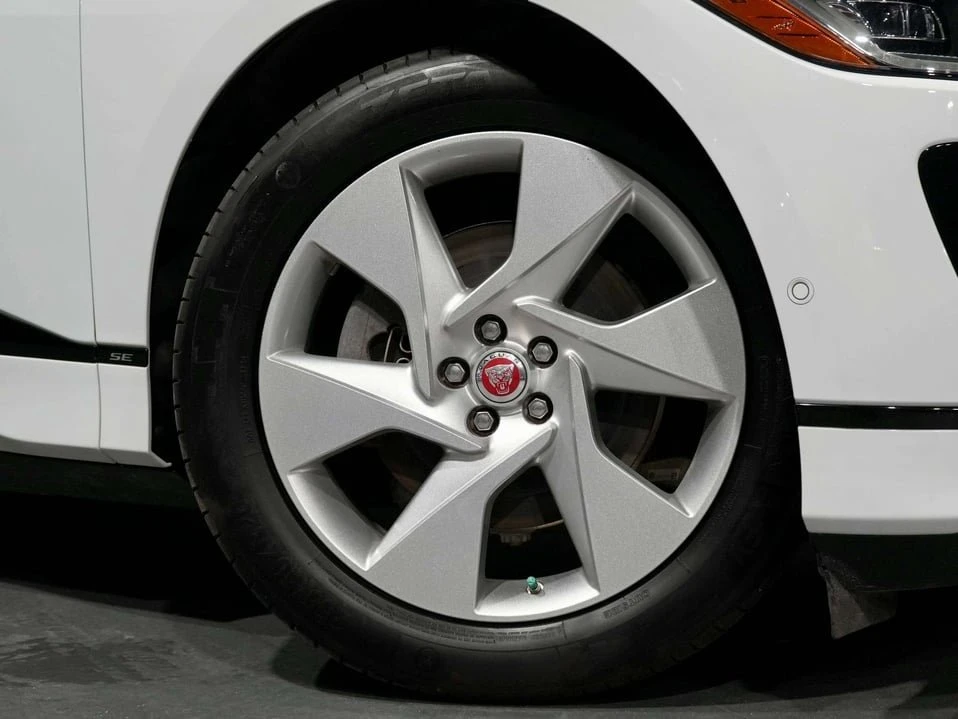 2021 Jaguar I-Pace - Image 4 of 20
