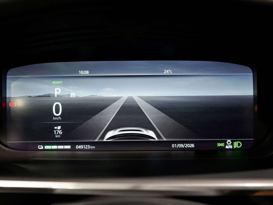 2021 Jaguar I-Pace - Image 16 of 20