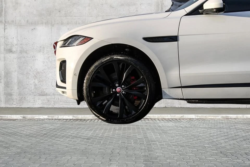 2021 Jaguar F-Pace - Image 7 of 19