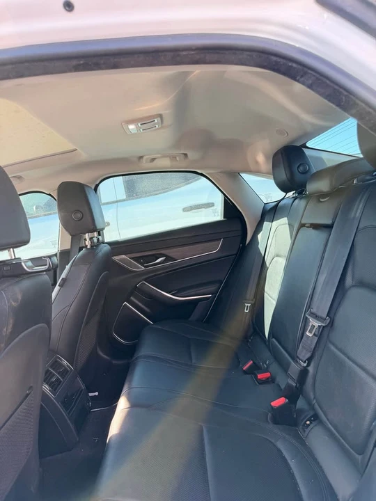 2021 Jaguar X260 XF - Image 7 of 7