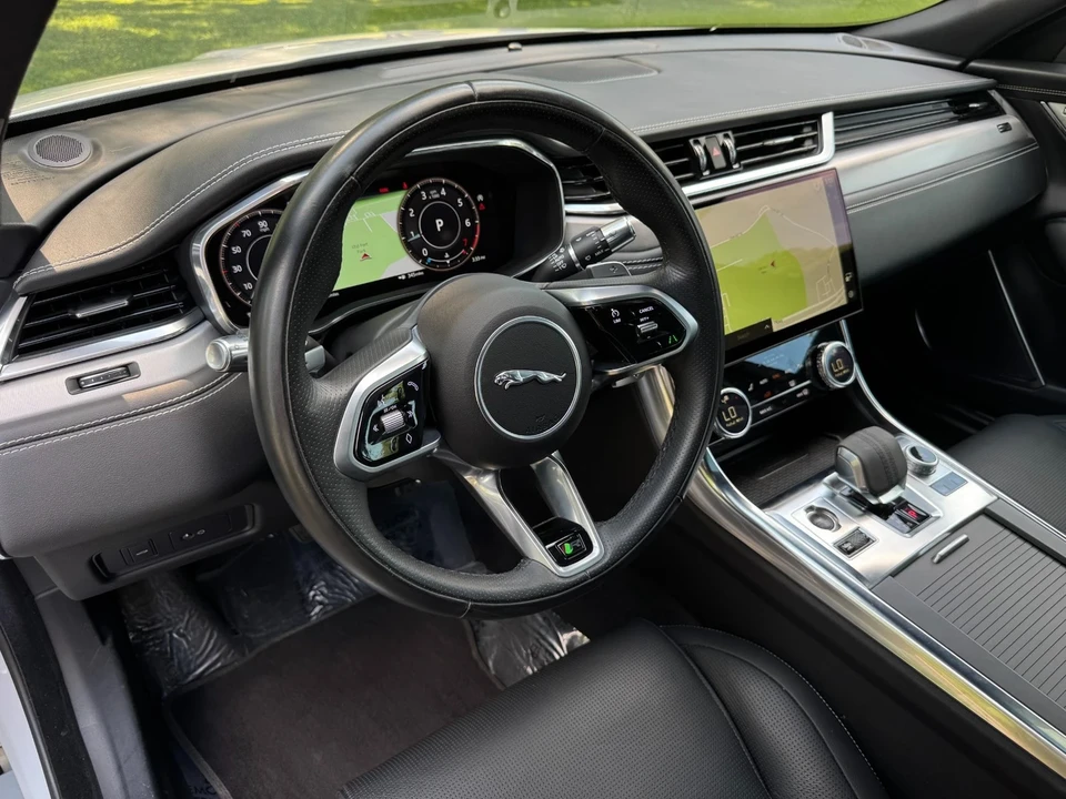 2021 Jaguar X260 XF - Image 19 of 21