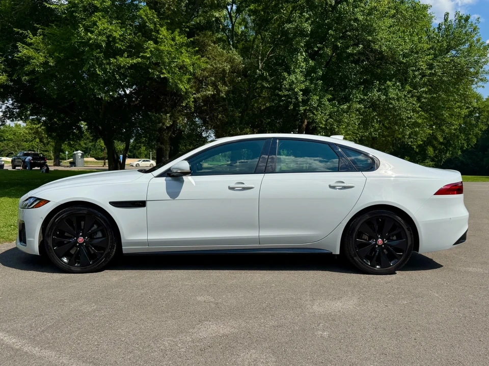 2021 Jaguar X260 XF - Image 8 of 21