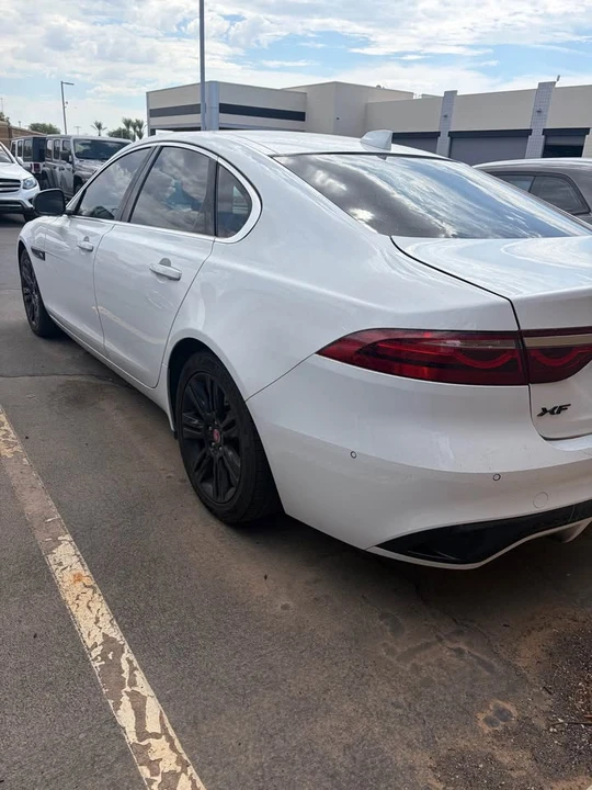 2021 Jaguar X260 XF - Image 5 of 8