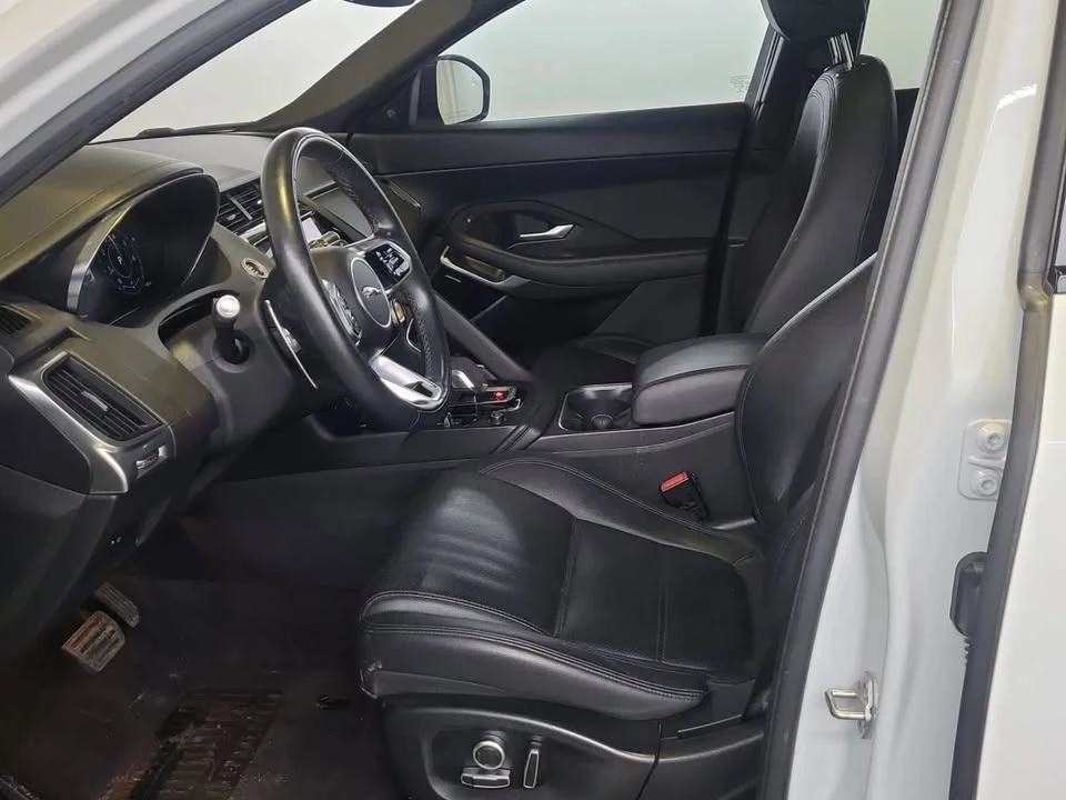 2021 Jaguar E-Pace - Image 2 of 2