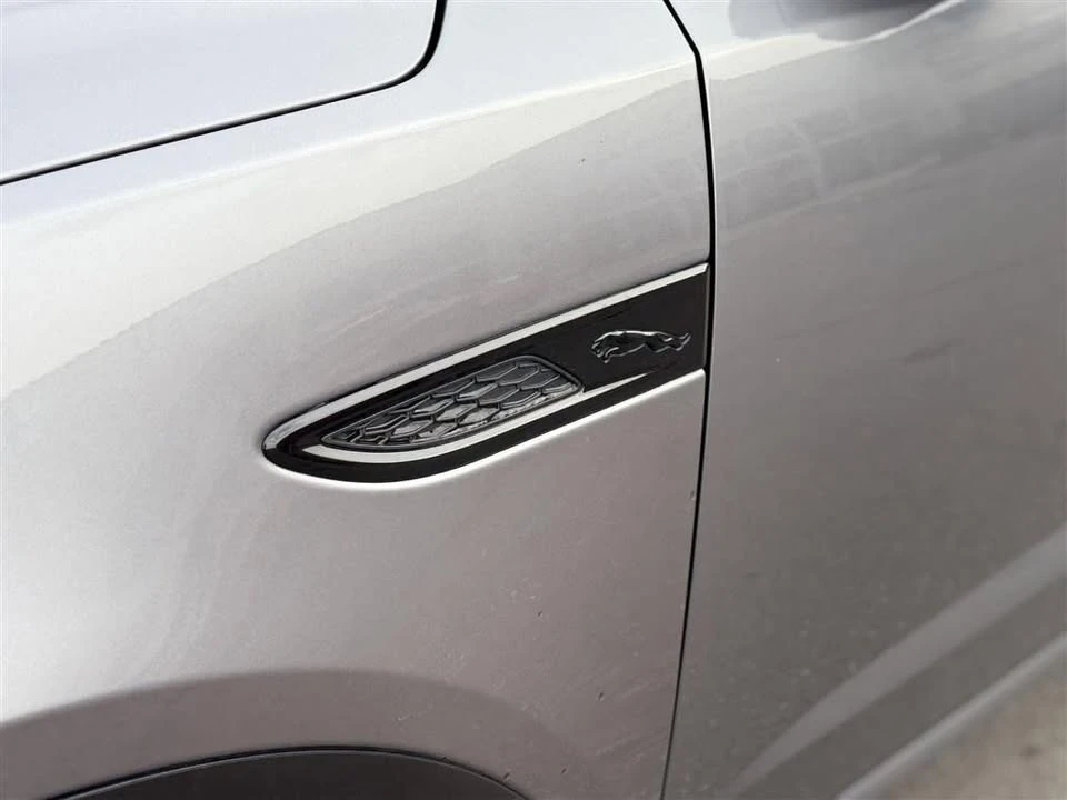 2021 Jaguar E-Pace - Image 14 of 20