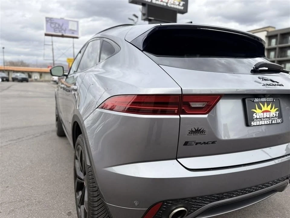 2021 Jaguar E-Pace - Image 12 of 20
