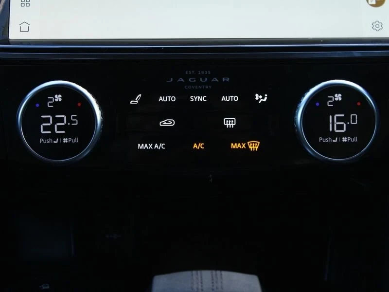 2021 Jaguar E-Pace - Image 12 of 19