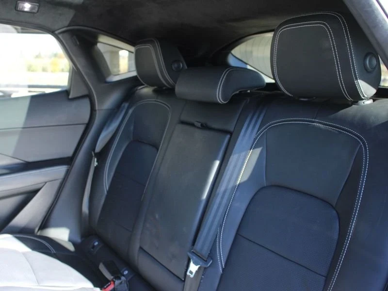 2021 Jaguar E-Pace - Image 18 of 19