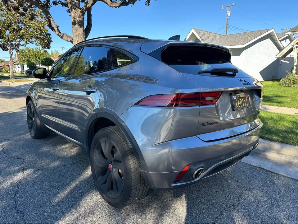 2021 Jaguar E-Pace - Image 3 of 18