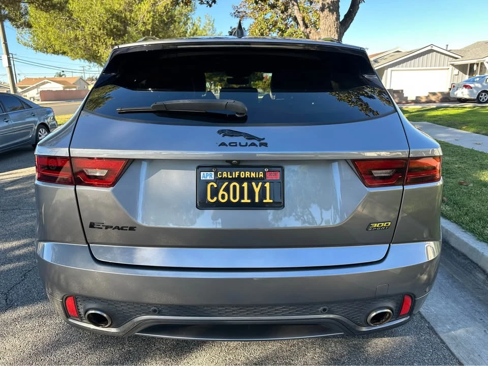 2021 Jaguar E-Pace - Image 5 of 18