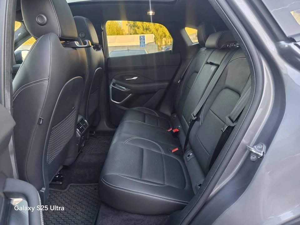 2021 Jaguar E-Pace - Image 15 of 20