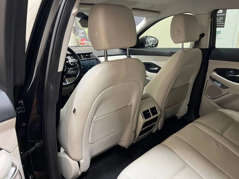 2021 Jaguar E-Pace - Image 11 of 18