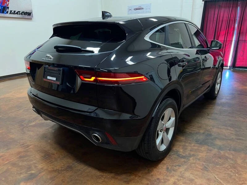 2021 Jaguar E-Pace - Image 4 of 18
