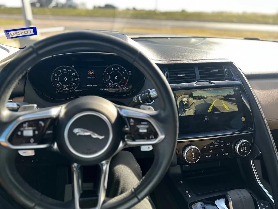 2021 Jaguar E-Pace - Image 10 of 12
