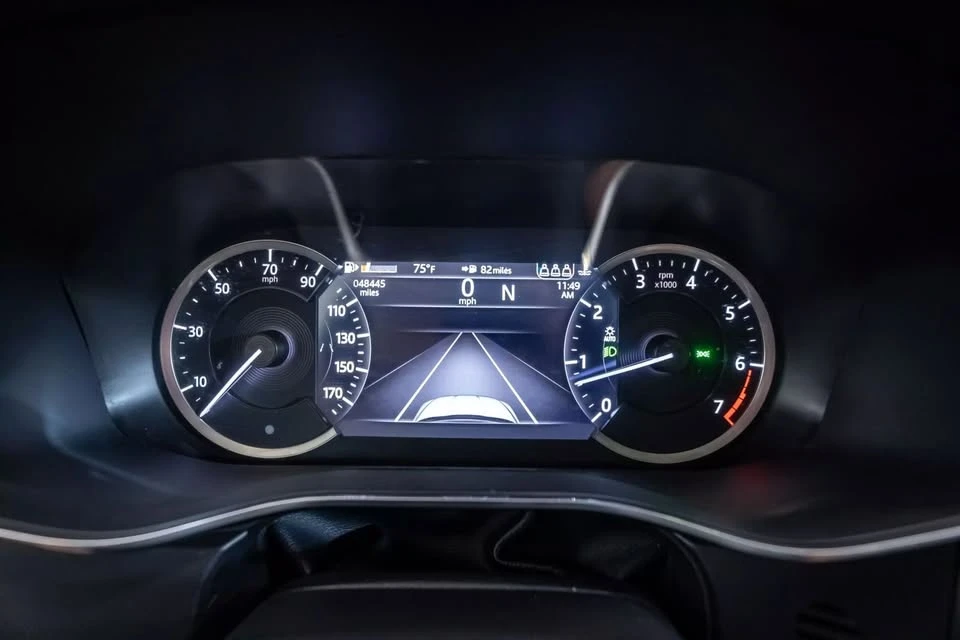 2021 Jaguar F-Pace - Image 15 of 20