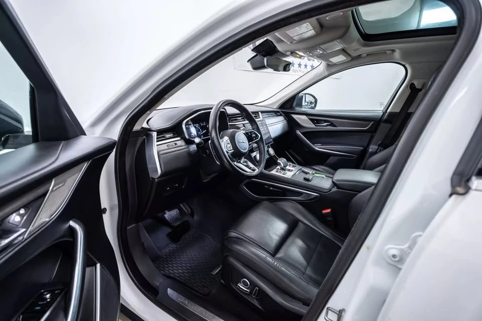 2021 Jaguar F-Pace - Image 18 of 20
