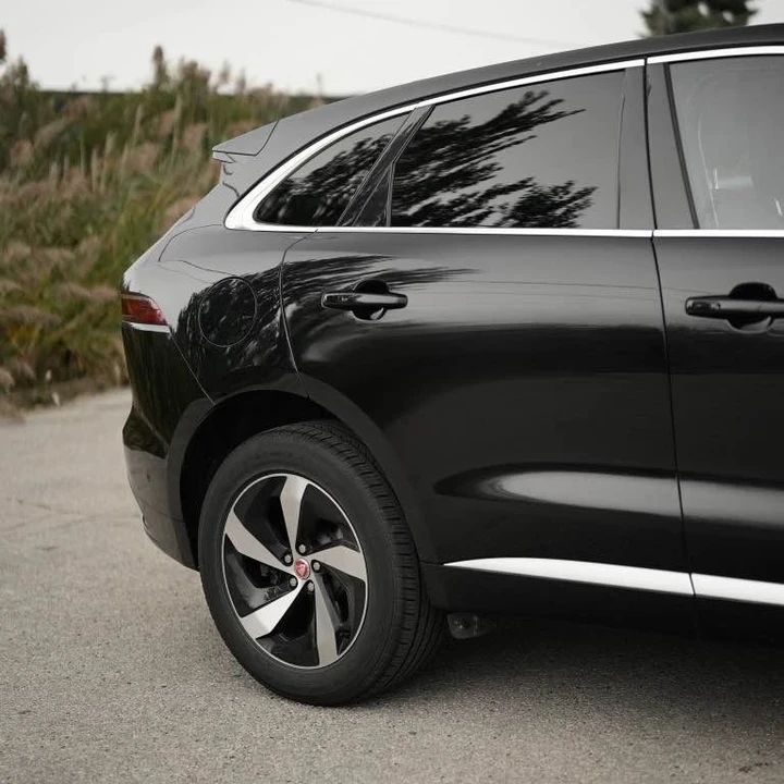 2021 Jaguar F-Pace - Image 5 of 12