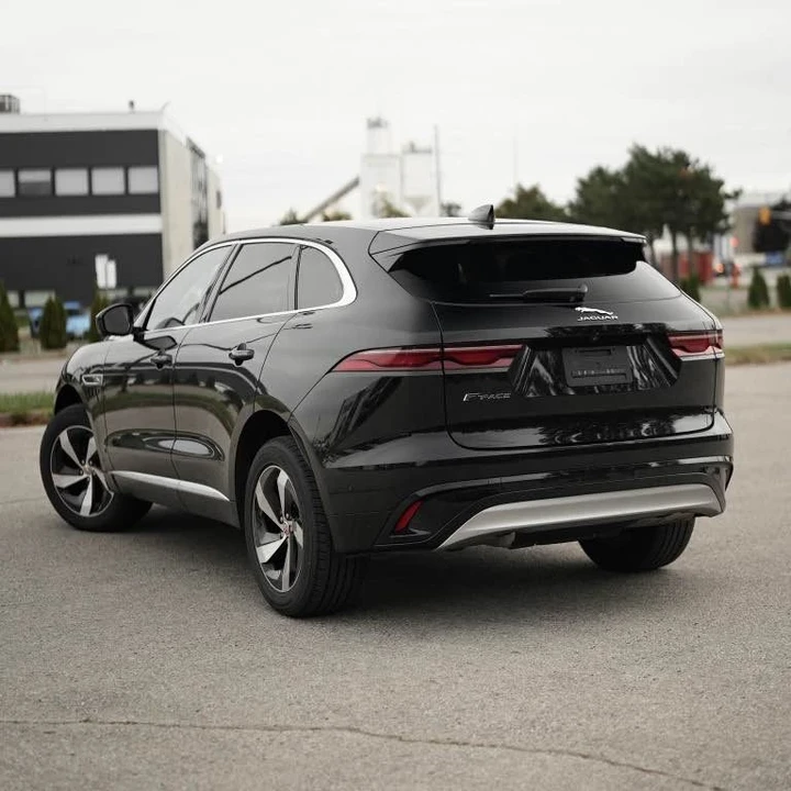 2021 Jaguar F-Pace - Image 10 of 12