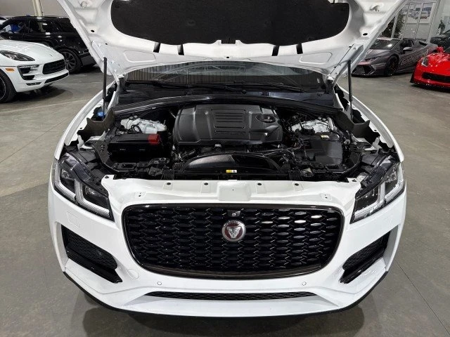 2021 Jaguar F-Pace - Image 17 of 20