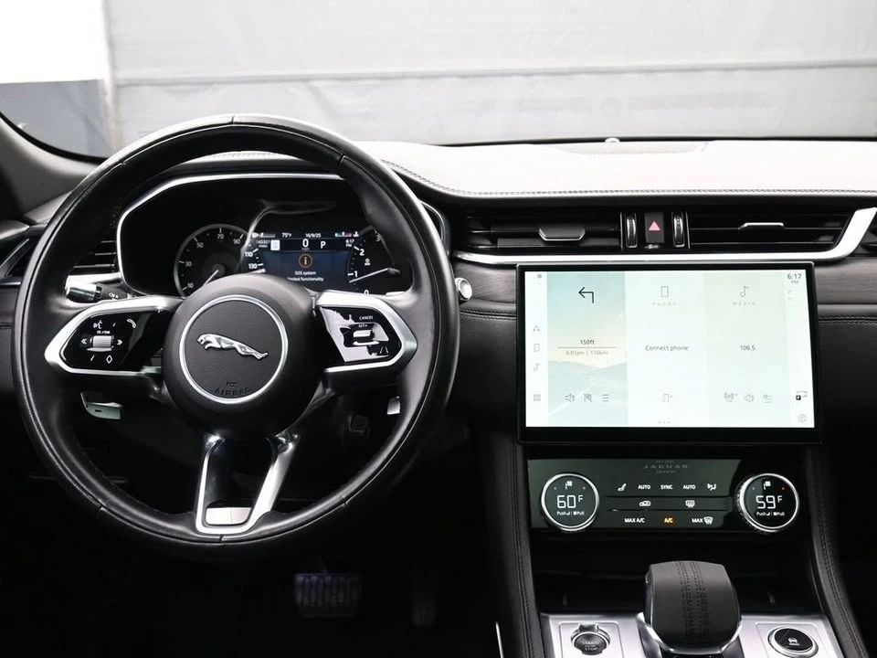 2021 Jaguar F-Pace - Image 11 of 20